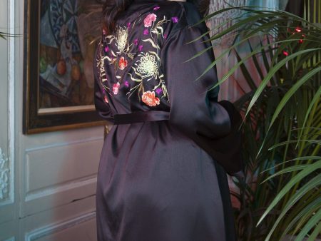 Jasmin Short Embroidered Kimono Curve - Seconds Online Sale